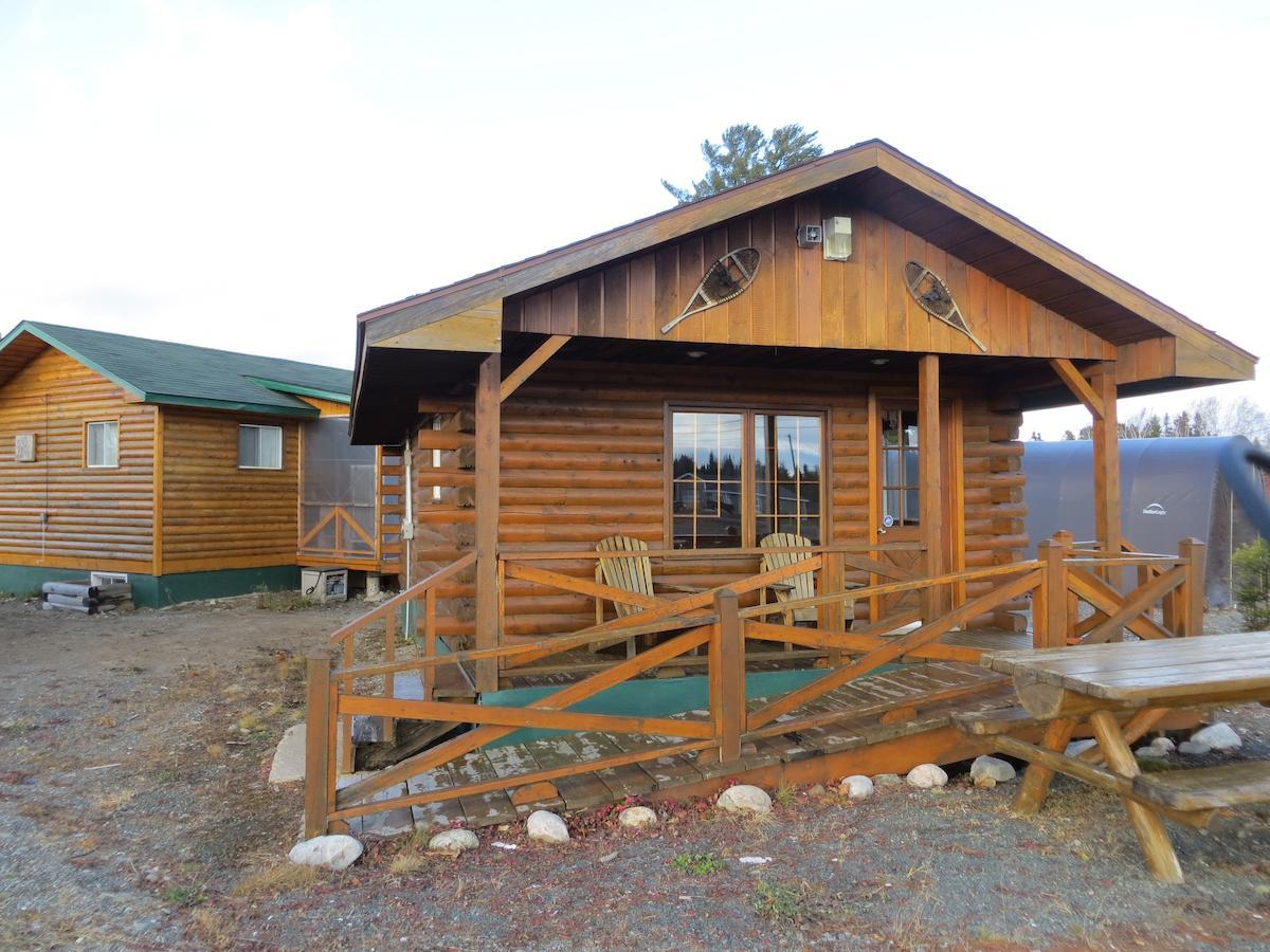 Nine Pine Cottage Miramichi Esterno foto