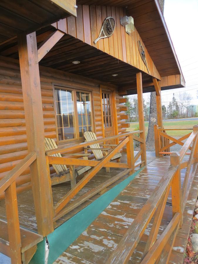 Nine Pine Cottage Miramichi Esterno foto
